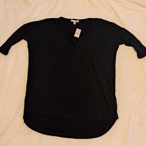 Express Black Crisscross V-Neck Short Sleeve Top